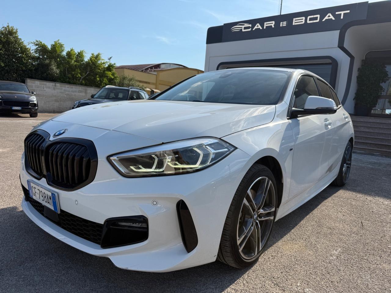 Bmw 116 116d 5p. Msport