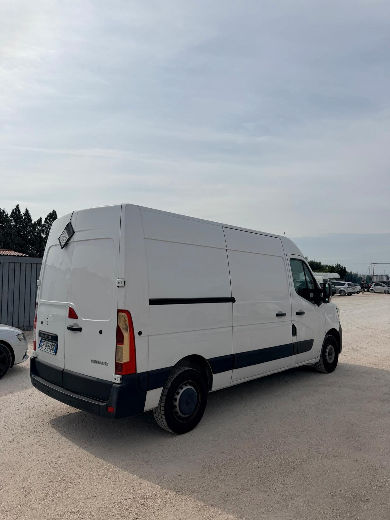 RENAULT MASTER ICE 2022 KM - 94.000