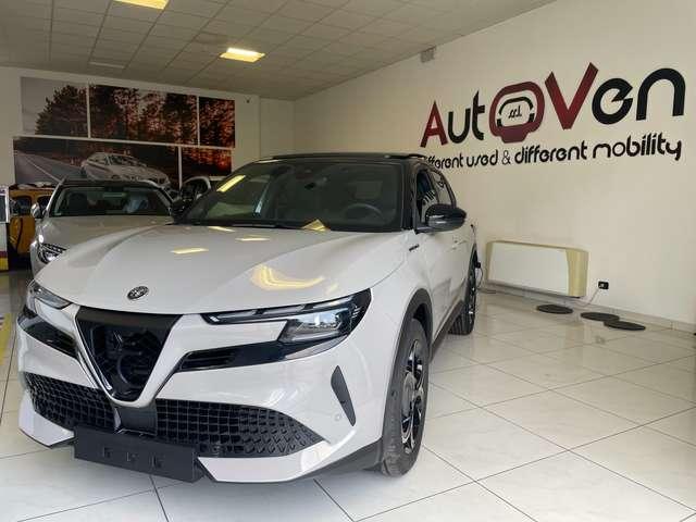 Alfa Romeo Junior Junior 1.2 ibrida Speciale 145cv edct6