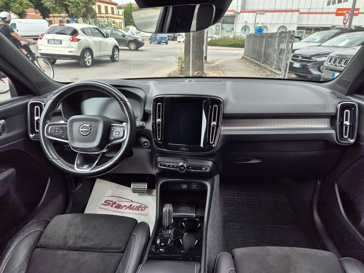 Volvo XC40 D4 AWD Geartronic R-design
