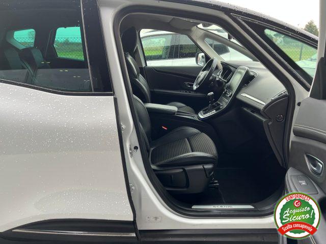 RENAULT Scenic Scénic dCi Initiale Paris Hybrid ANCHE NEOPATENTAT