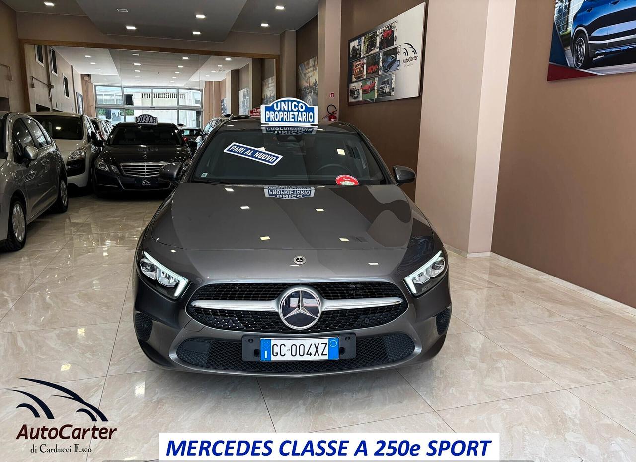 Mercedes Classe A 250e Sport **PARI AL NUOVO**