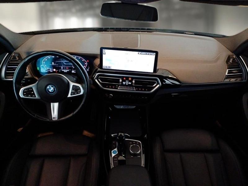 BMW 110 v Inspiring Auto