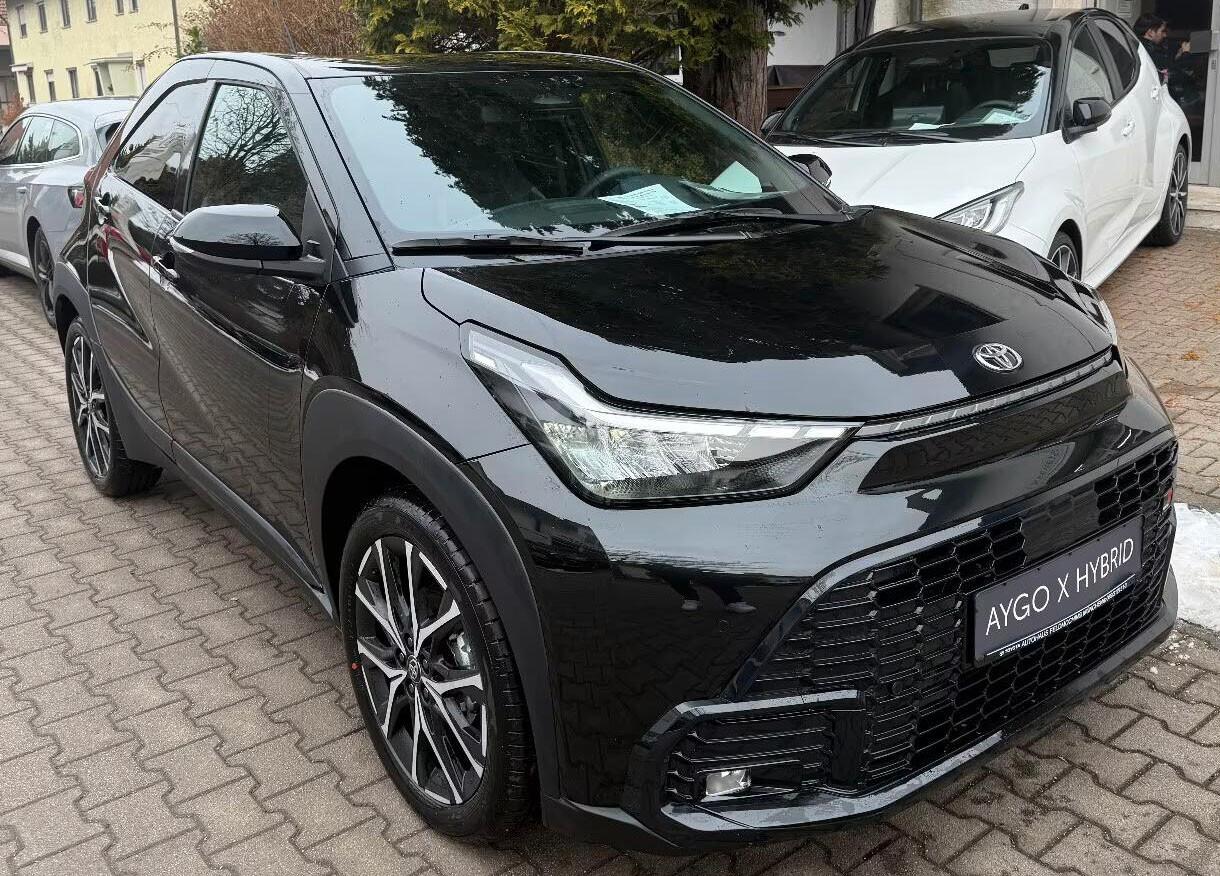 Toyota Aygo (X) Hybrid GR Sport