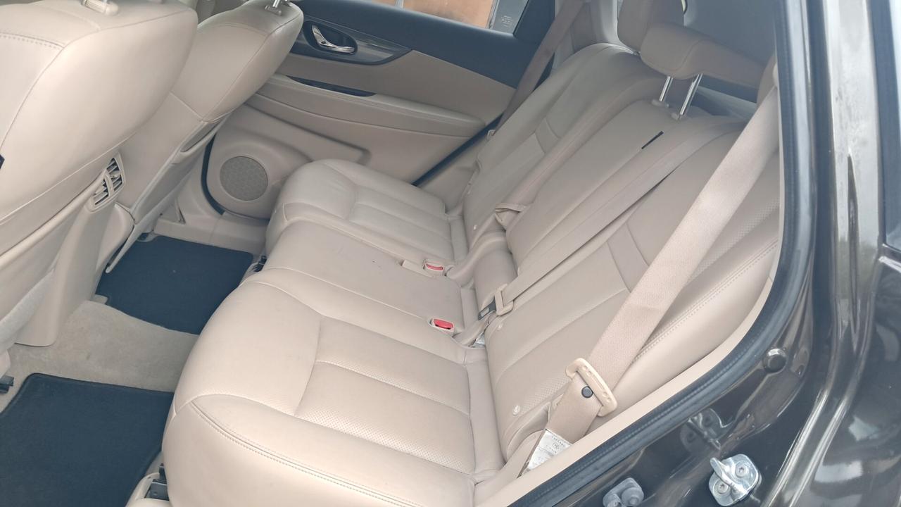 Nissan X-Trail 1.6 dCi 2WD Tekna
