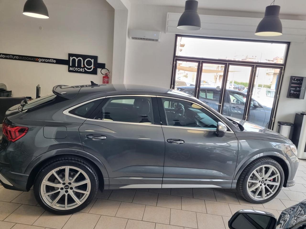 Audi Q3 RS Q3 SPB rsq3 quattro S tronic RSQ3