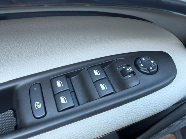 Fiat 600 Hybrid 100 CV DCT MHEV La Prima