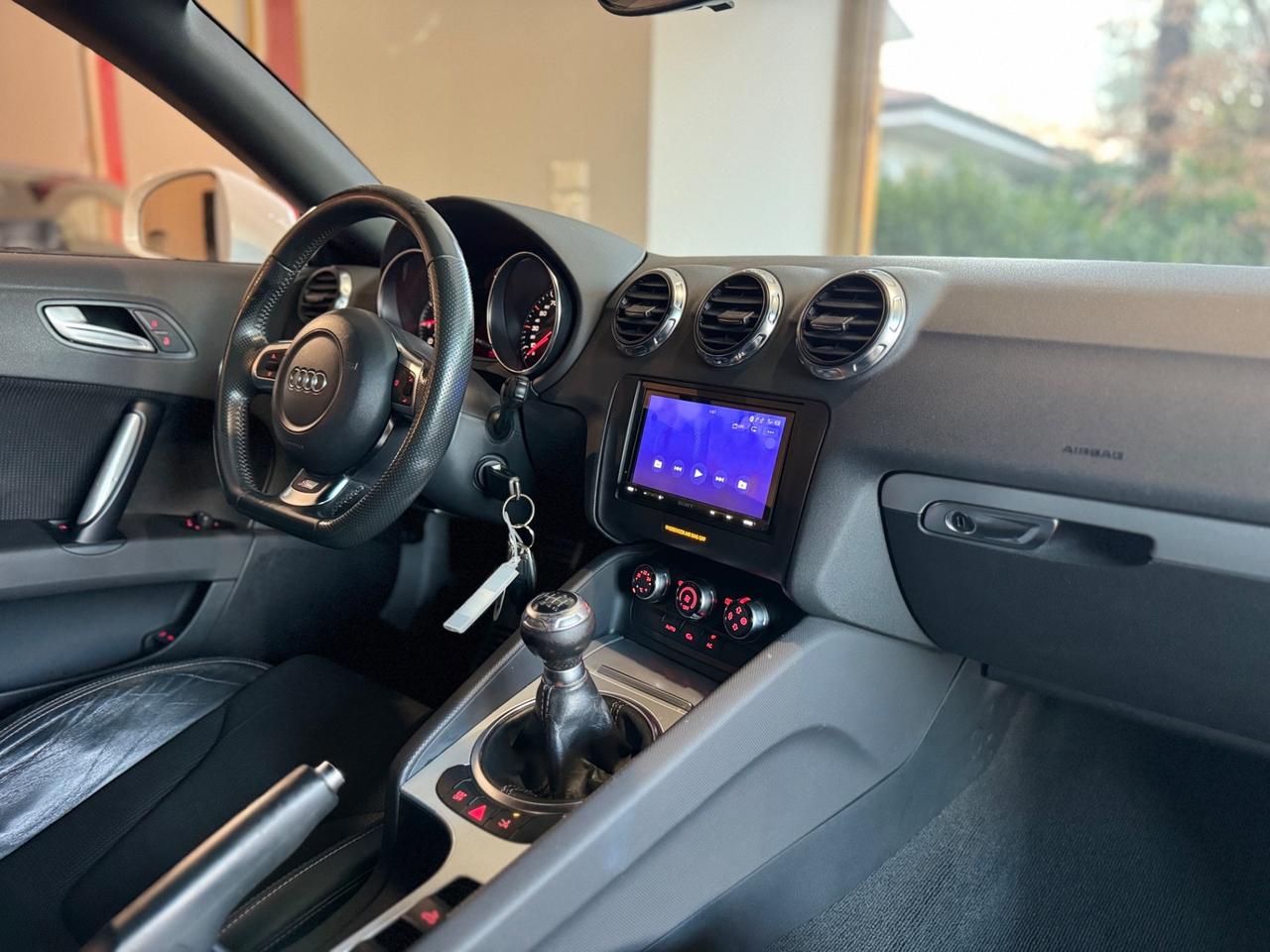 Audi TT Roadster 2.0 TFSI