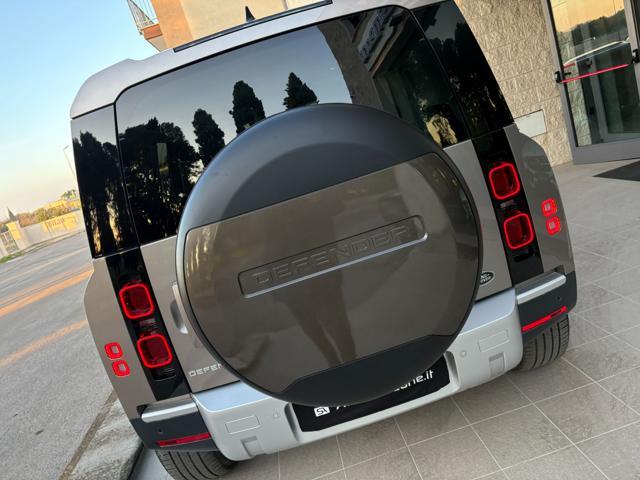 LAND ROVER Defender 110 3.0D I6 200 CV AWD Auto SE 7 POSTI