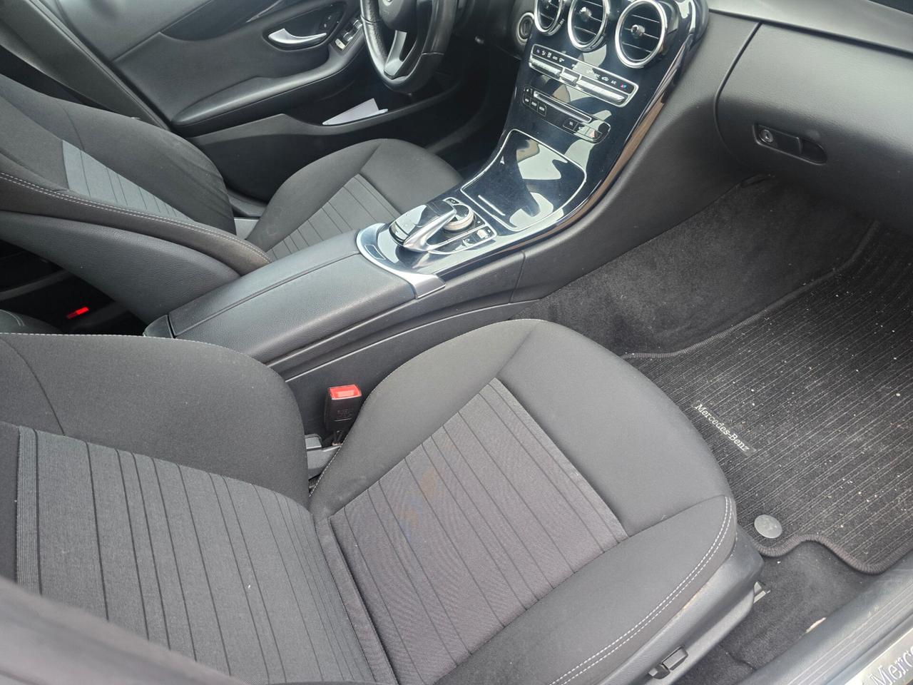 Mercedes-benz C 180 d Auto Premium