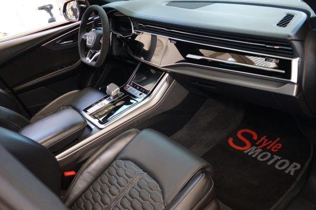 AUDI RS Q8 TFSI V8 quattro tiptronic