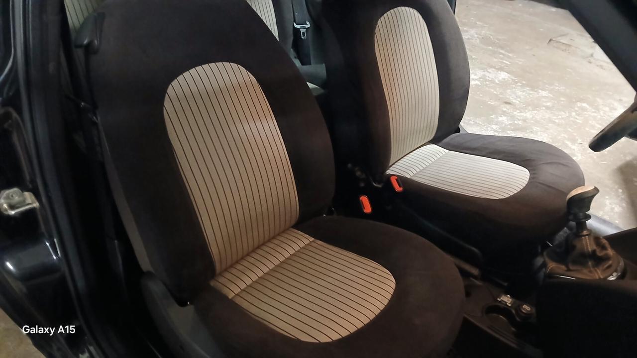 Lancia Ypsilon 1.2 Oro