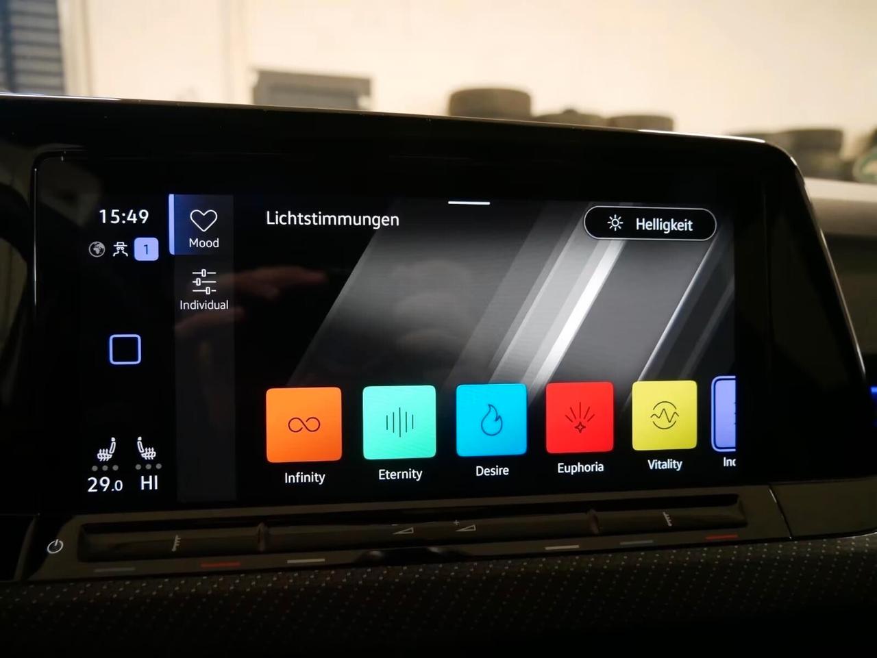 Volkswagen Golf 1.5 TSI EVO ACT R-Line