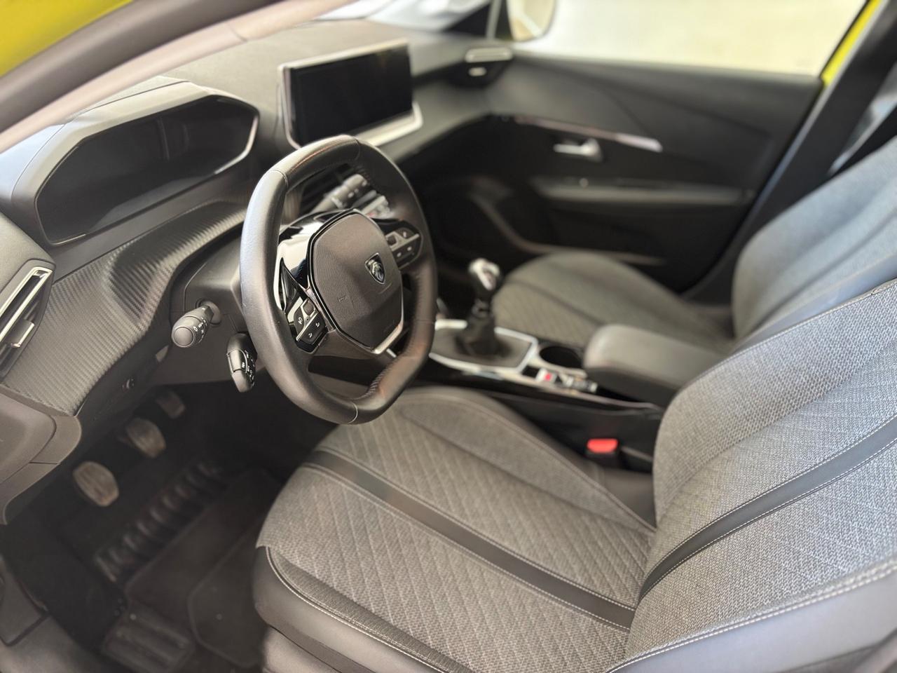Peugeot 208 PureTech 100 Stop&Start 5 porte Allure