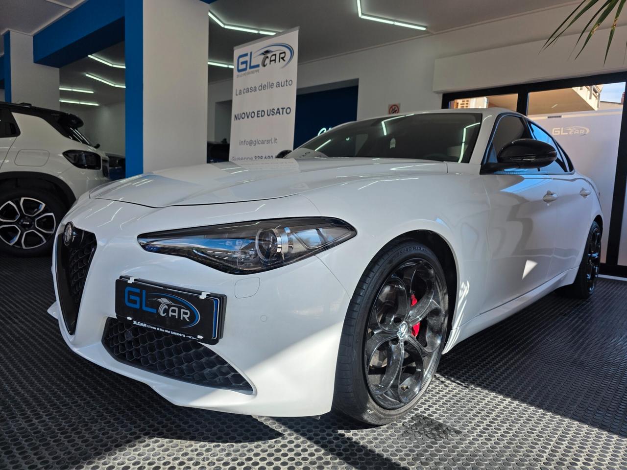 Alfa Romeo Giulia 2.2jtdm AT8 2017 99000km