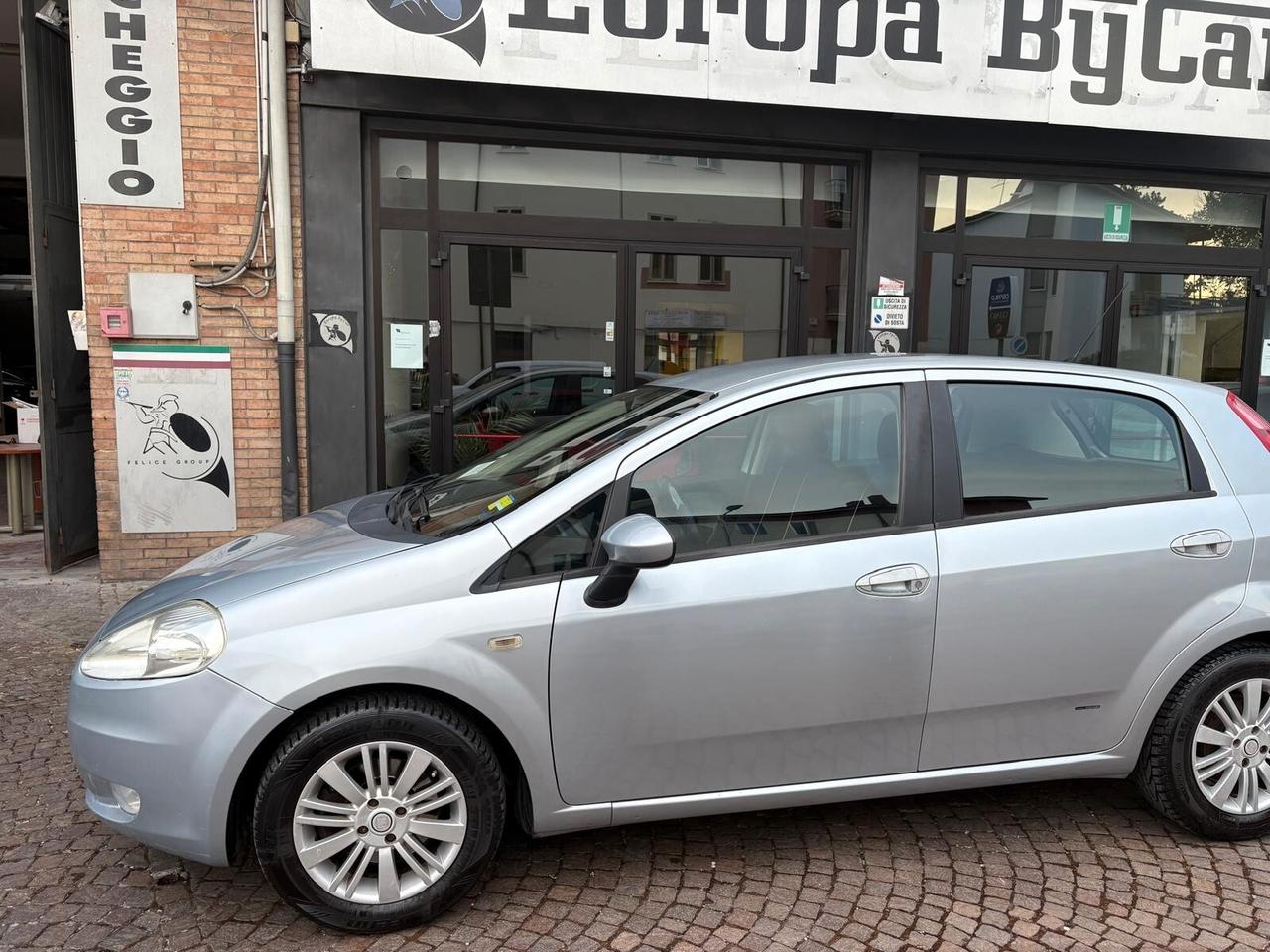 Fiat Grande Punto 1.3 MJT 90 CV 5 porte Emotion