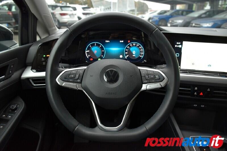 VOLKSWAGEN GOLF 8 2.0 TDI 150 CV DSG LIFE + I.Q LED R17 VENTURA