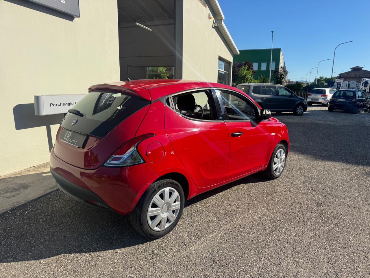 Lancia Ypsilon 1.2 69 CV 5 porte Gold