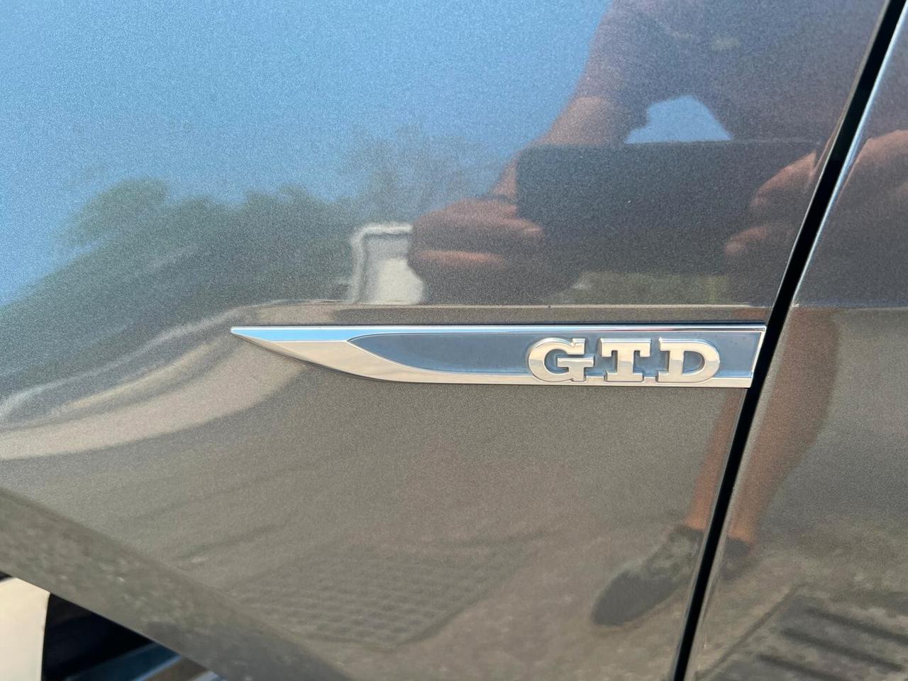 Volkswagen Golf GTD 2.0 TDI DSG 5p. BlueMotion Technology