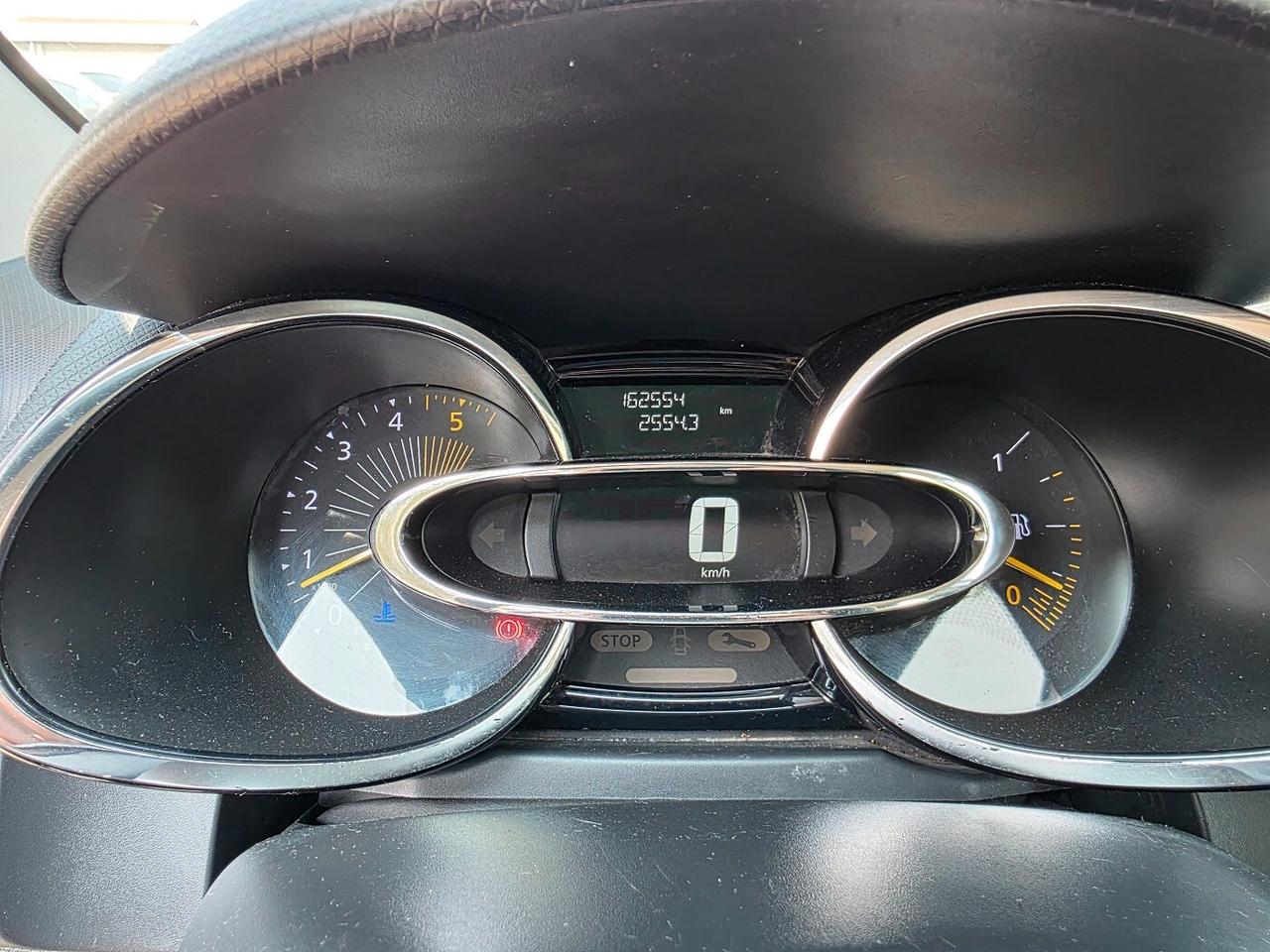 Renault Clio 1.5 dCi NEOPATENTATI
