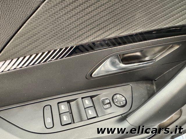 PEUGEOT 2008 Puretech130 S&S EAT8 Allure