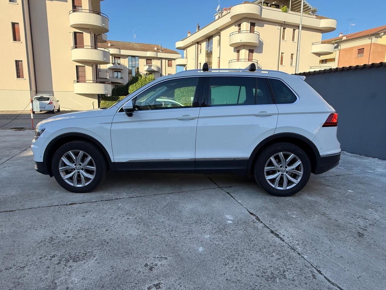 Volkswagen Tiguan 2.0 TDI SCR DSG 4MOTION Style BMT