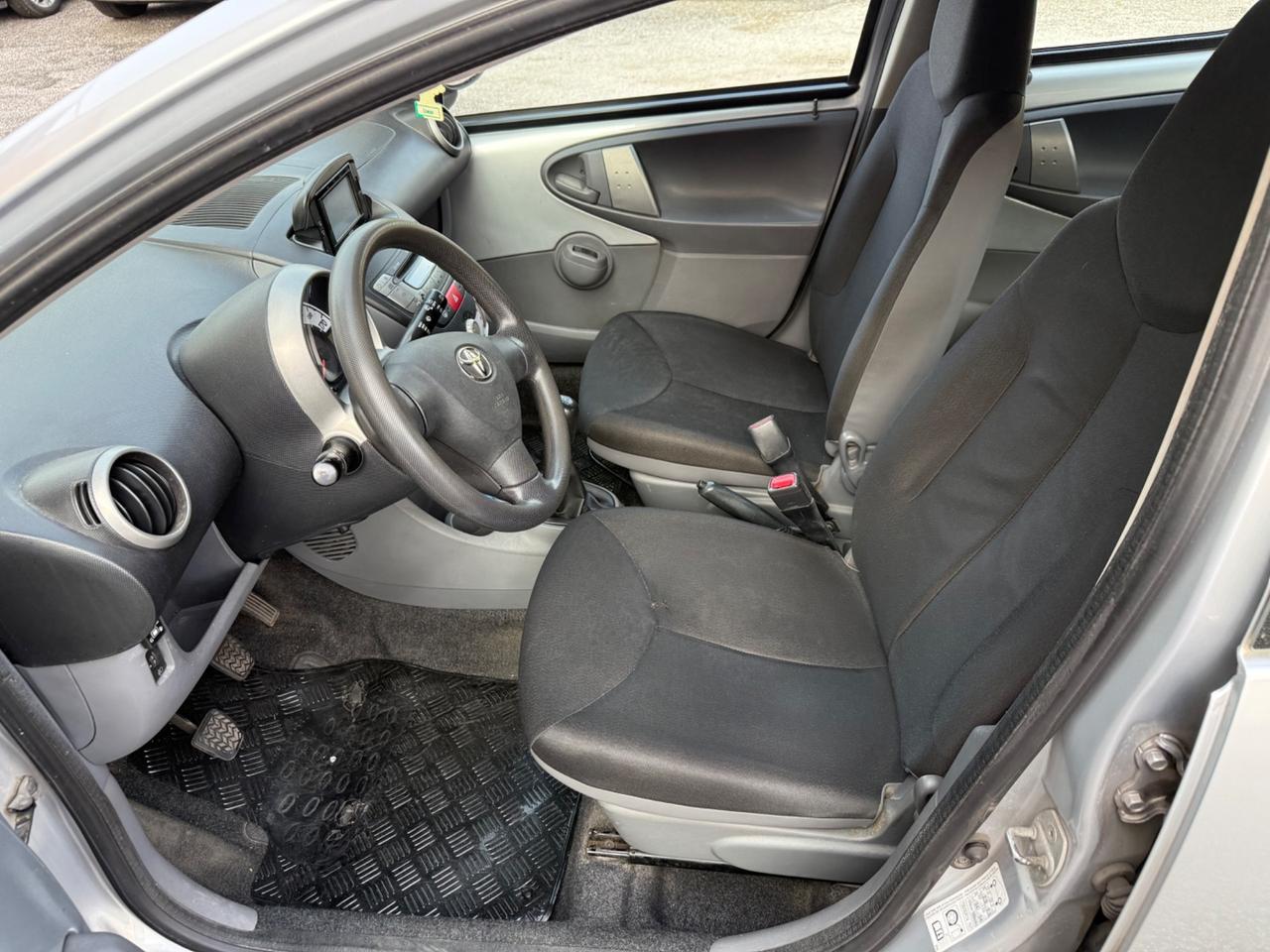 Toyota Aygo 1.0 benz/GPL 68cv E5