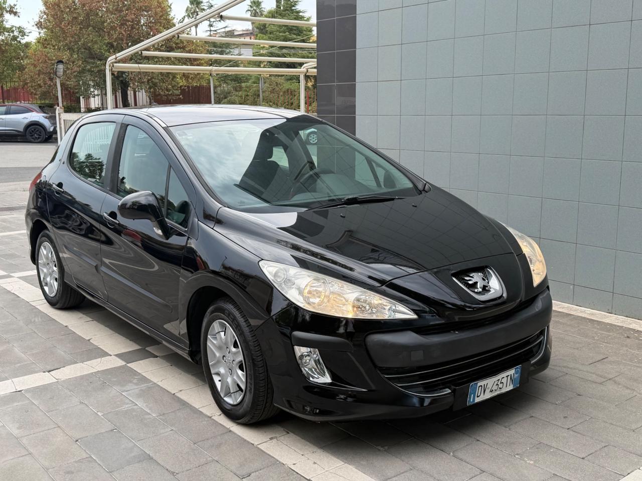 Peugeot 308 1.6 HDi 90CV 5p. Premium