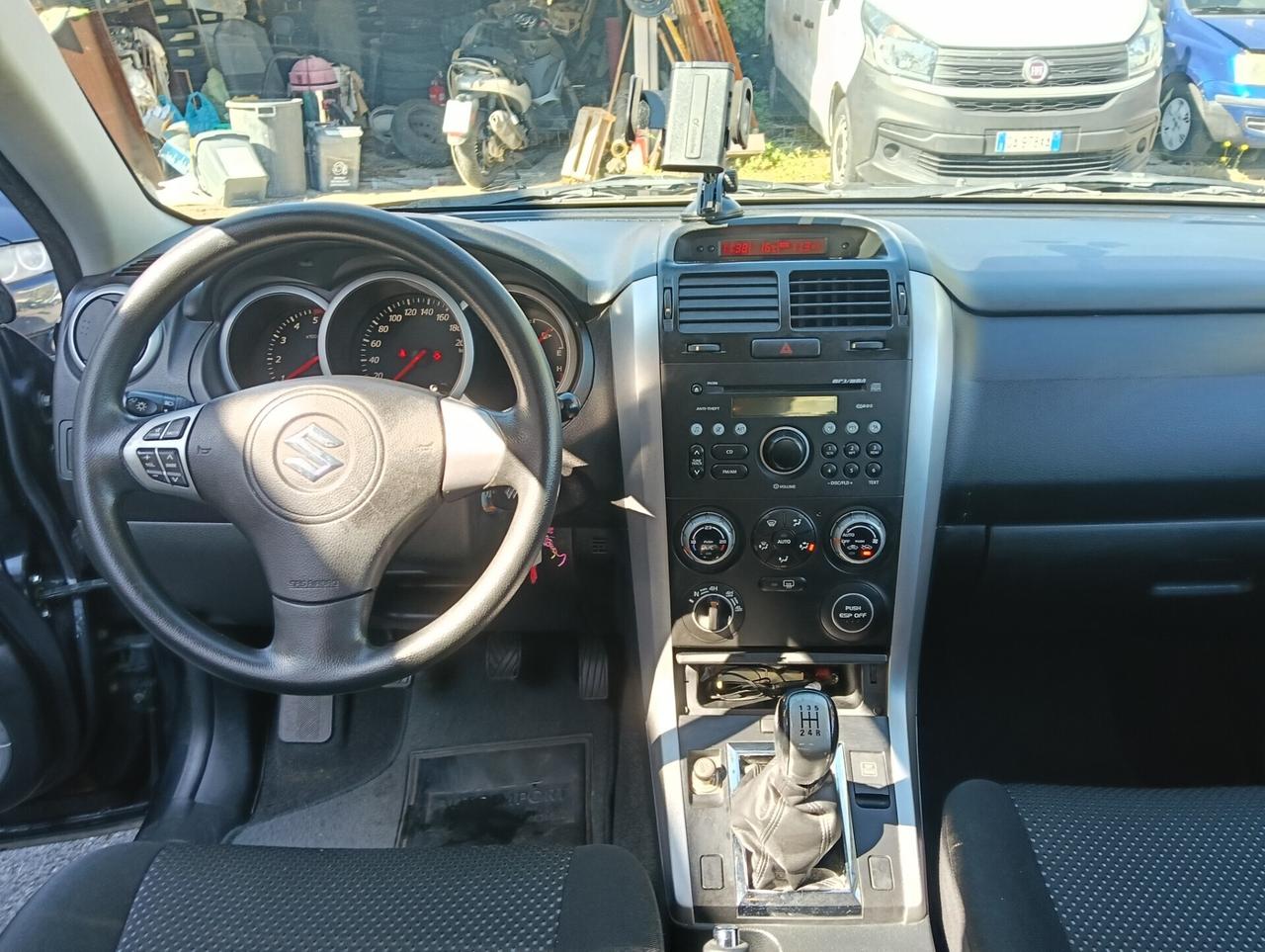 Suzuki Grand Vitara 1.9 DDiS 5 porte