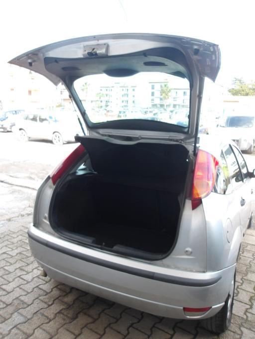 FORD FOCUS 1.8 TDCi (100CV) cat 5p. Zetec