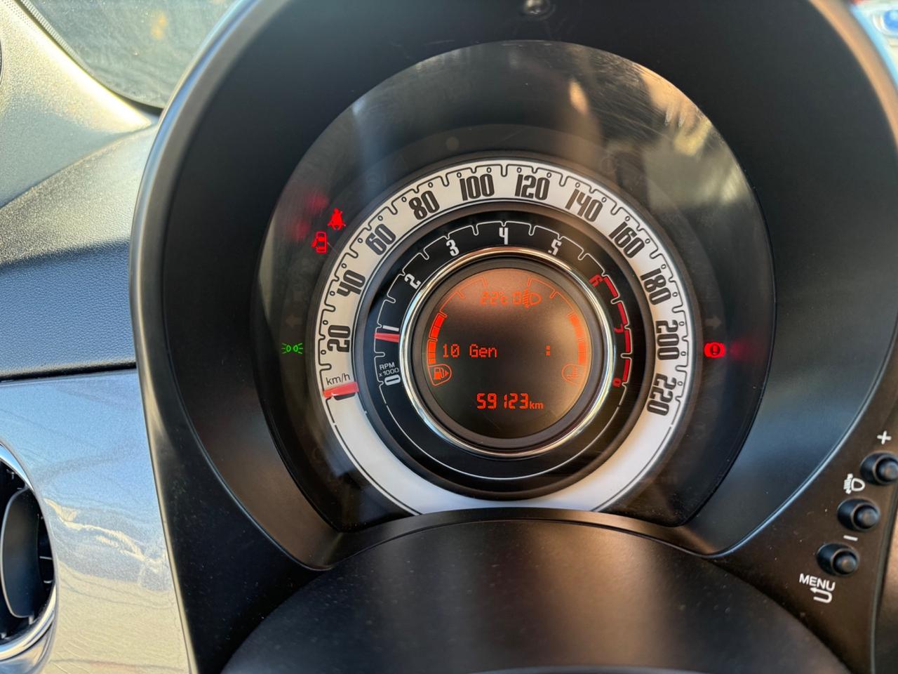 Fiat 500 1.2 Lounge 59.000 KM NEOPATENTATI