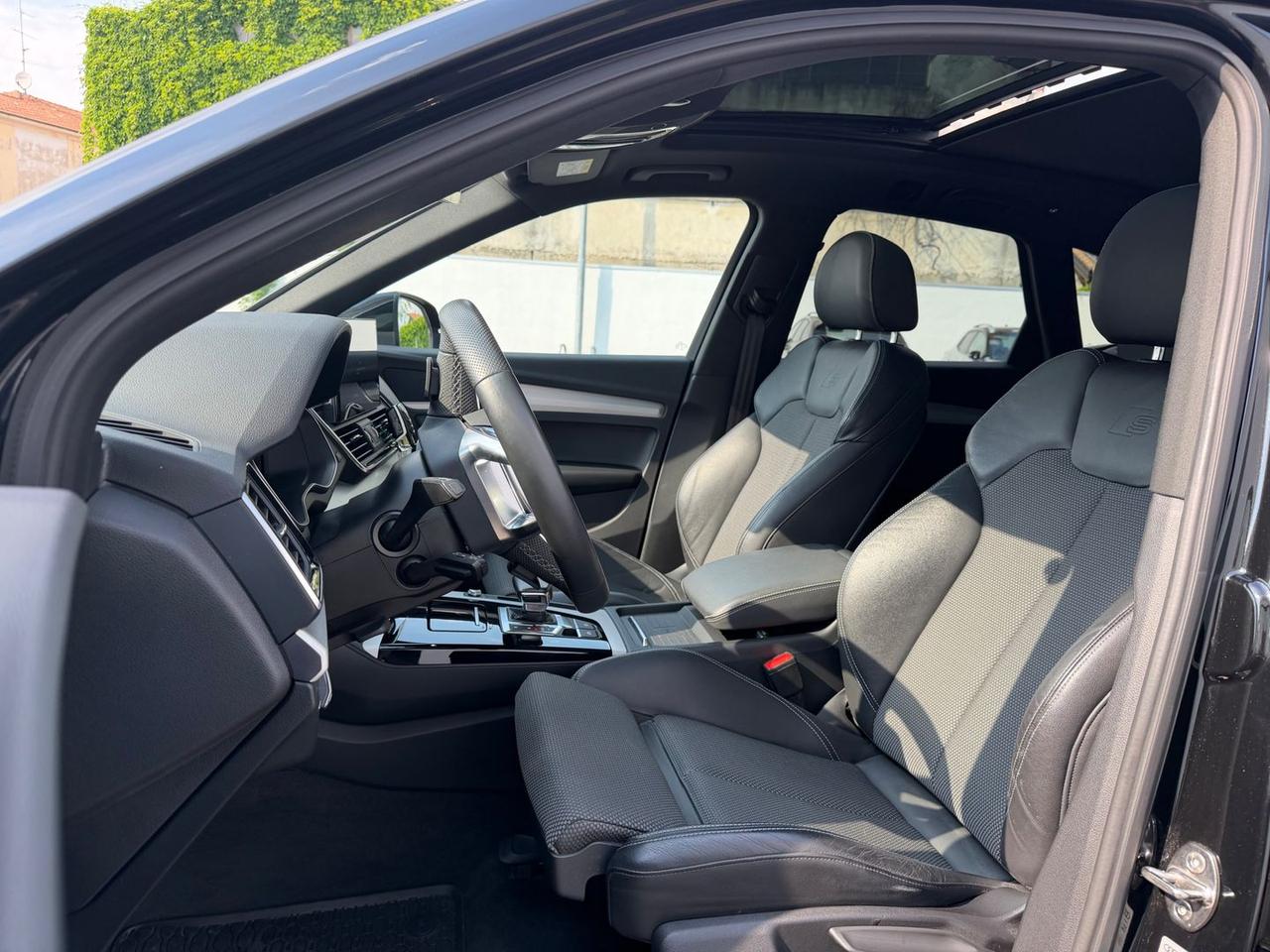 Audi Q5 S Line 2.0 40 TDI MHEV #10662