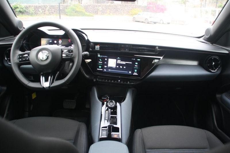 Alfa Romeo Junior Ibrida 1.2 145CV Hybrid eDCT6 ibrida