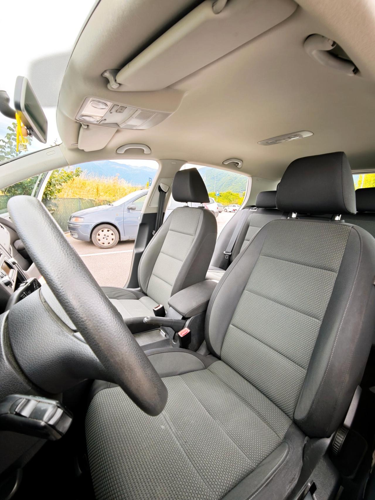 Volkswagen Golf 1.6 TDI DPF 5p. Highline