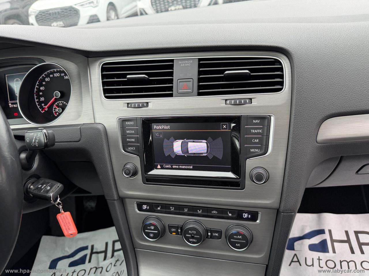 VOLKSWAGEN Golf 2.0 TDI 150CV NAVI PDC CONFORTLINE