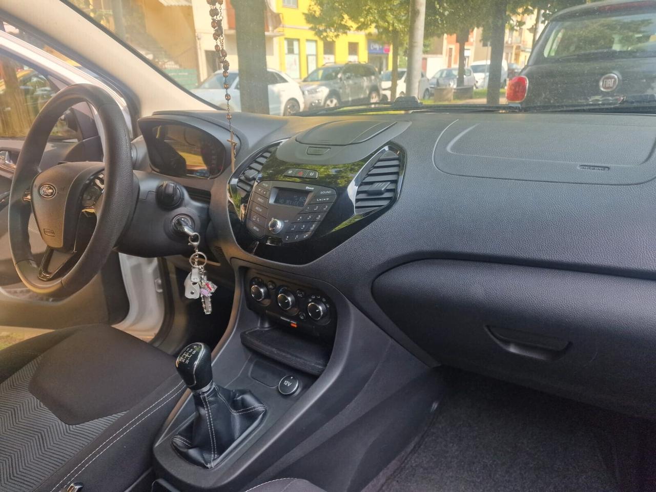 Ford Ka + 1.2 ADATTA ANCHE A NEOPATENTATI
