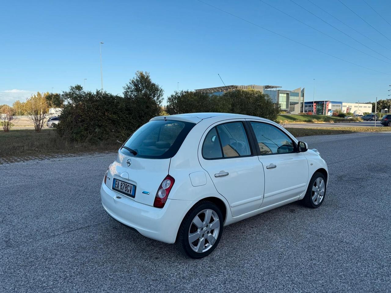 Nissan Micra 1.4 16V 5 porte n-tec