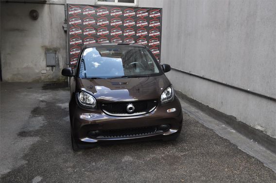 SMART FORTWO MARRO'/NERO TEL.043