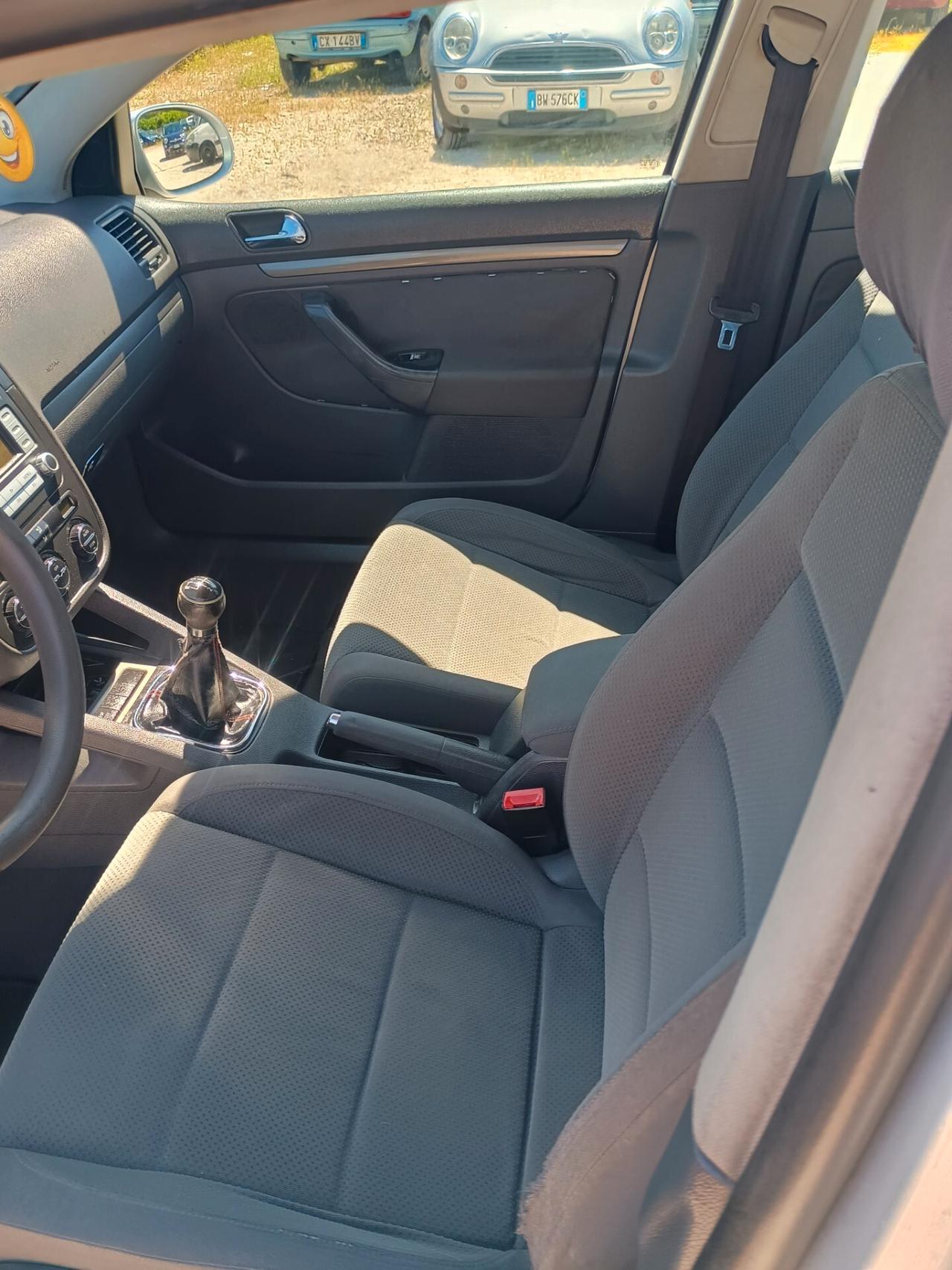 Volkswagen Golf Plus 1.9 TDI DPF Sportline