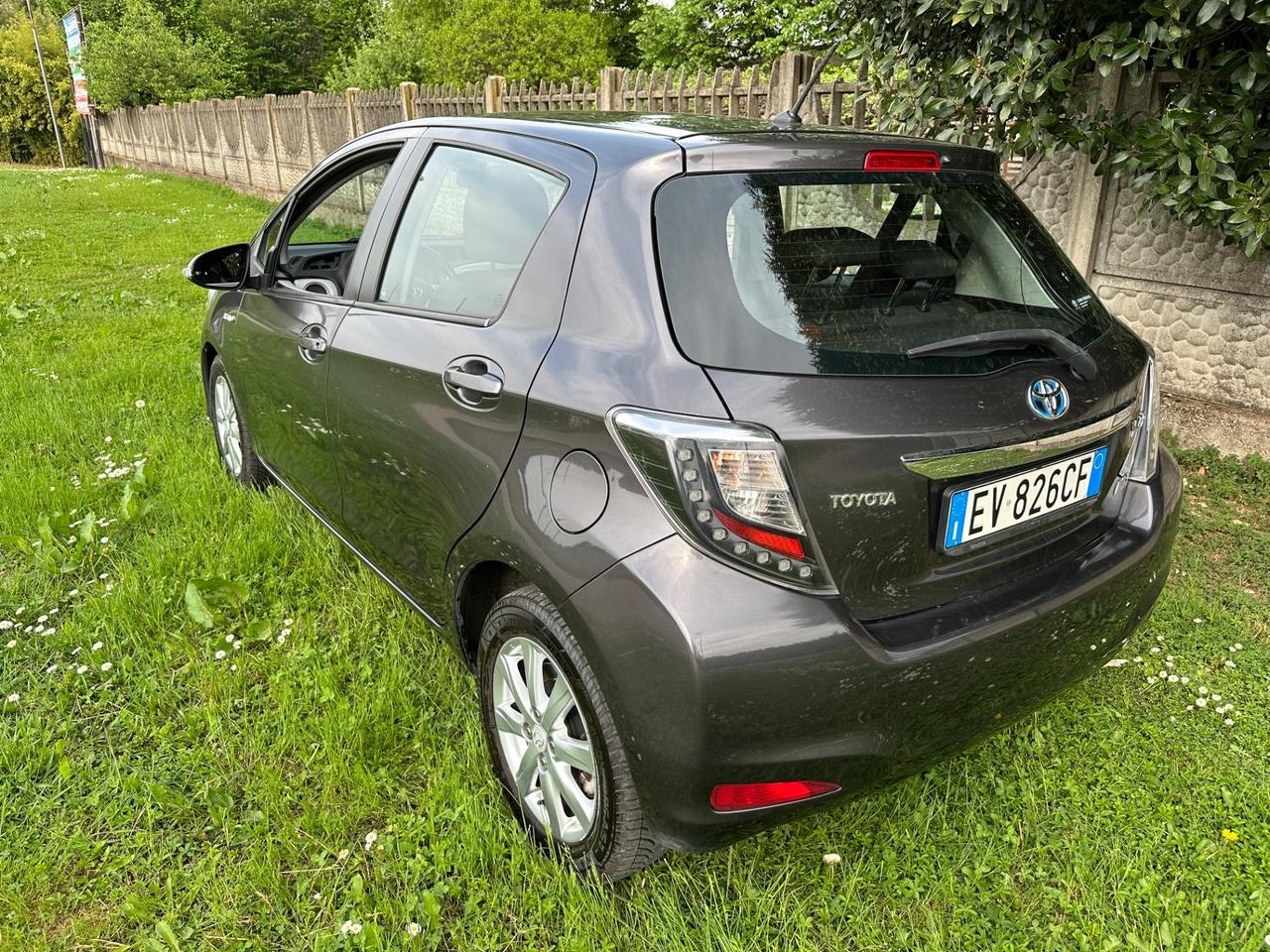 Toyota Yaris 1.5 Hybrid 5 porte Lounge