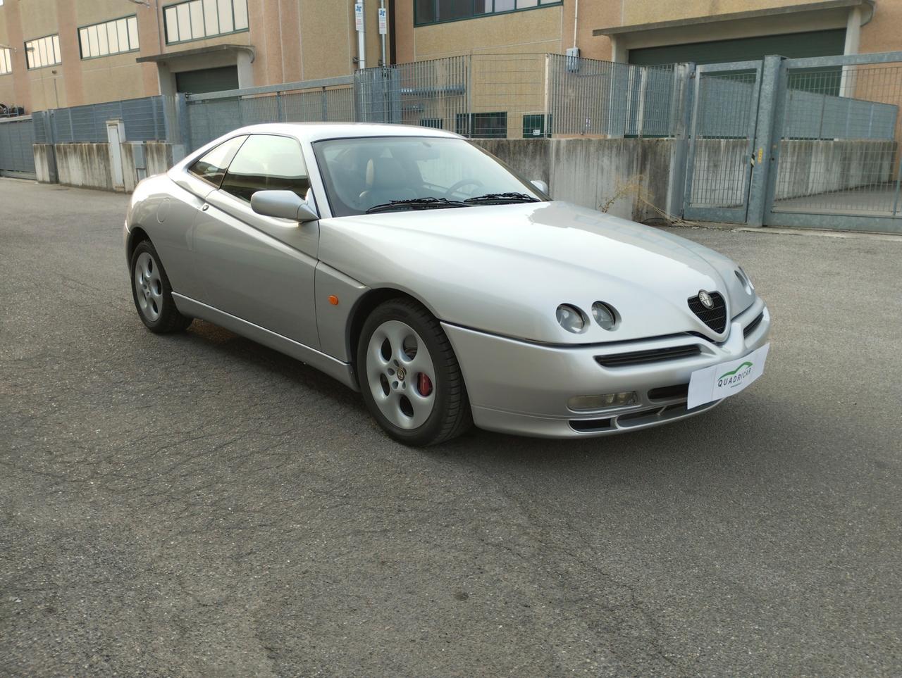 Alfa Romeo GTV 3.0i V6 24V cat