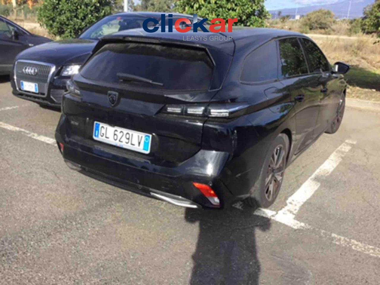 Peugeot 308 1.5 HDi 130CV EAT8 ALLURE NAV+PEL+RCAM+LED+CRUISE