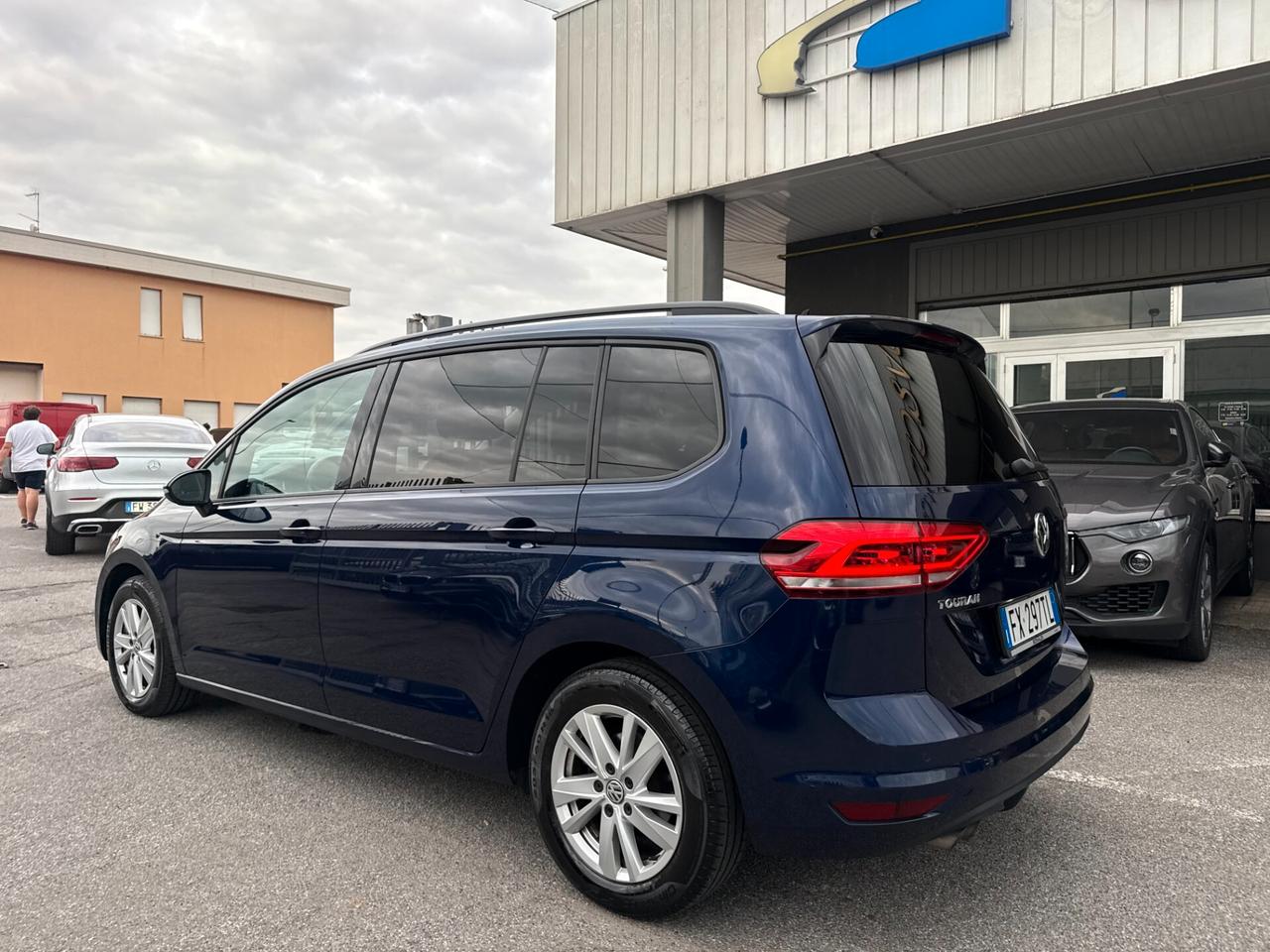 Volkswagen Touran 2.0 tdi Highline dsg
