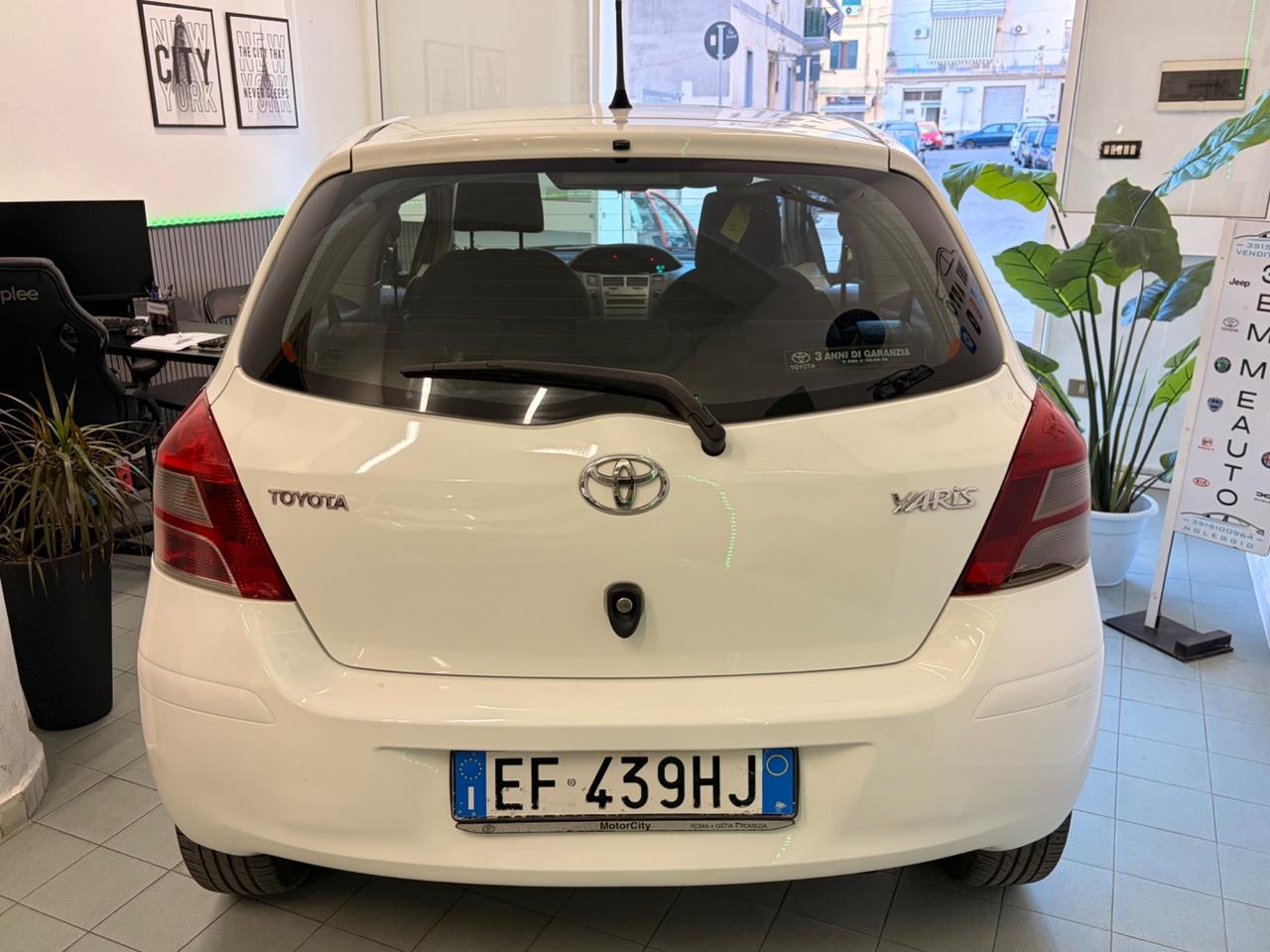 Toyota Yaris 1.0 12 MESI DI GARANZIA NUOVISSIMA