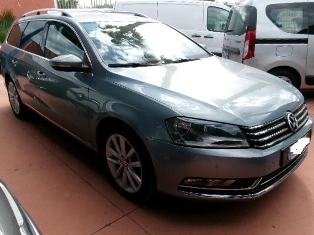 Volkswagen Passat 2.0 TDI Highline BlueM. Tech.