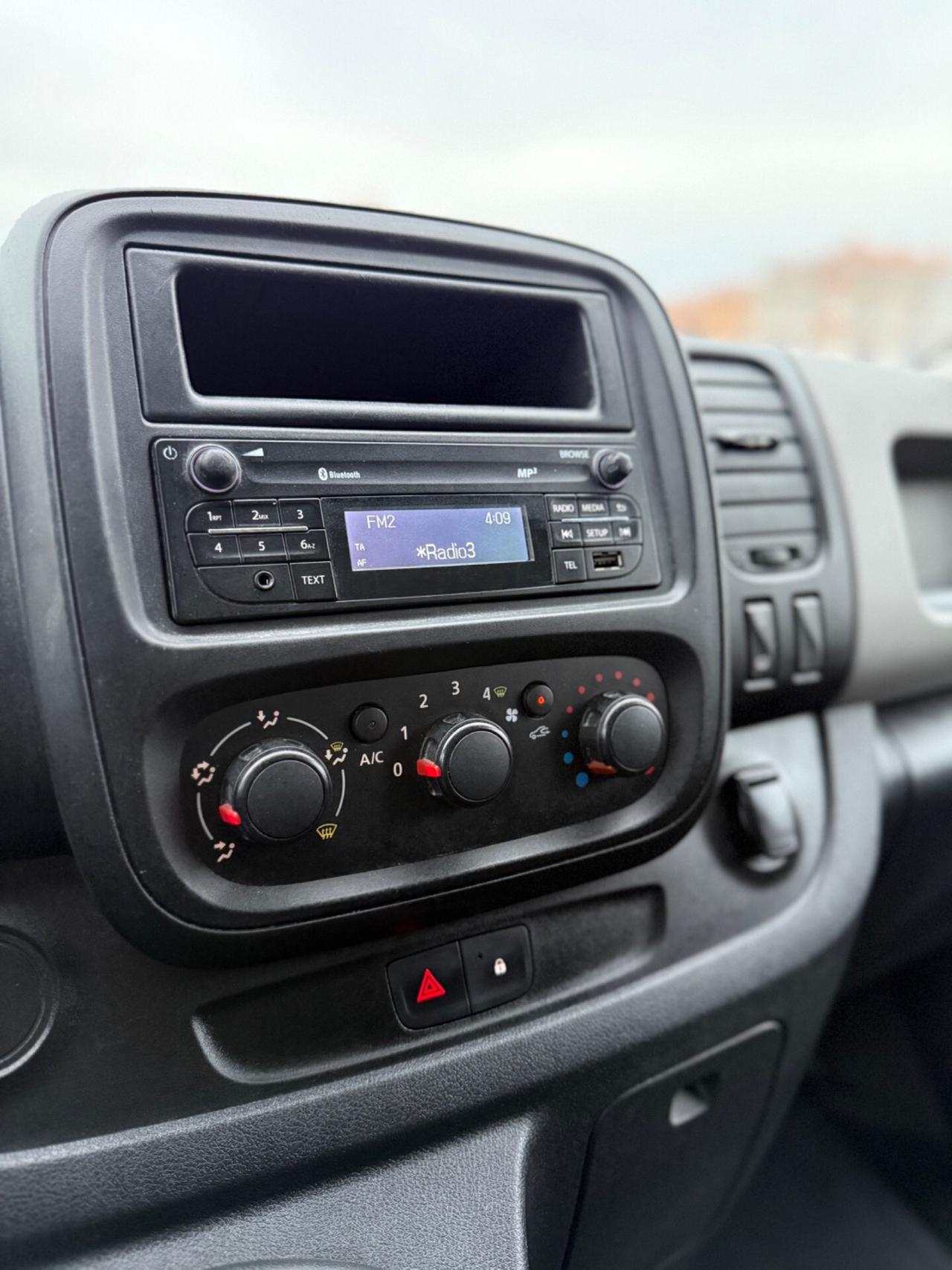 Renault Trafic T27 1.6 dCi 120CV PC-TN Furgone IVA Esposta