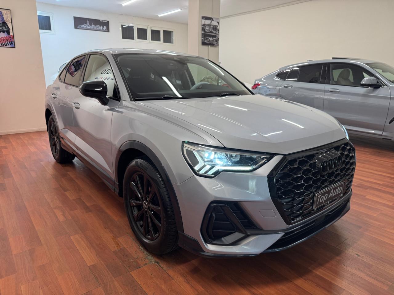 AUDI Q3 SPB 35 TDI S TRONIC IDENTITY BLACK - MY21