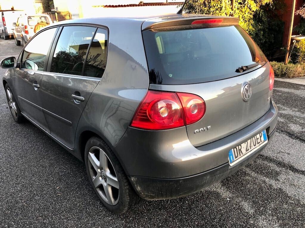 Volkswagen Golf 1.9 TDI DPF 5p. GT Sport