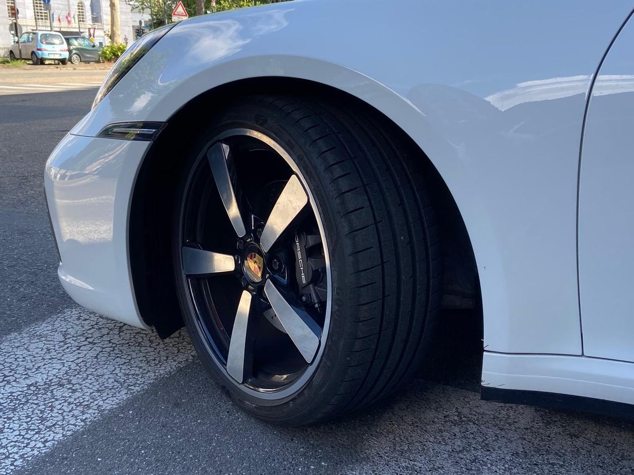 Porsche 992 3.0 Carrera Cabrio #10748