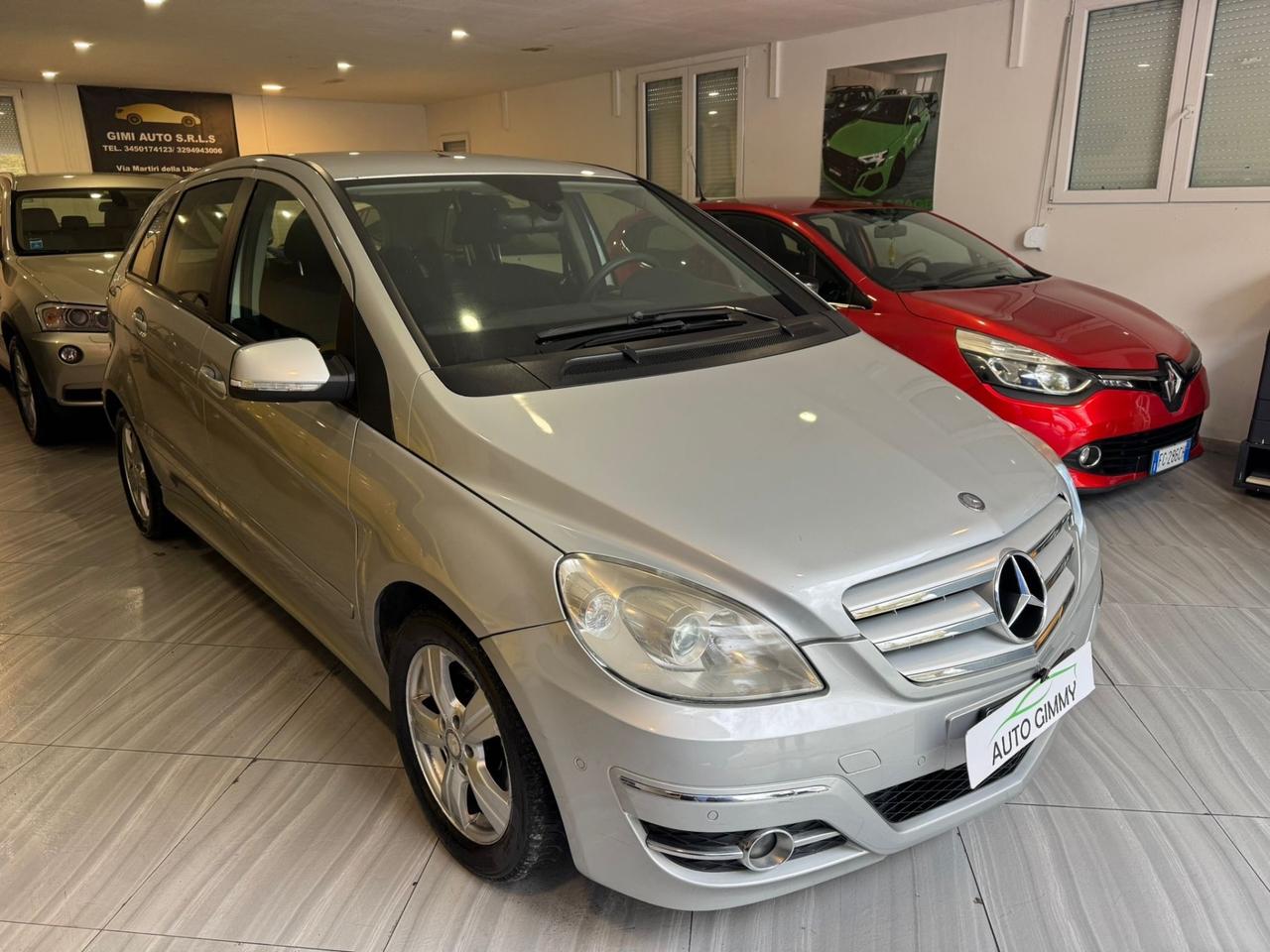 Mercedes-benz B 180 ANNO 2011 neopatentati